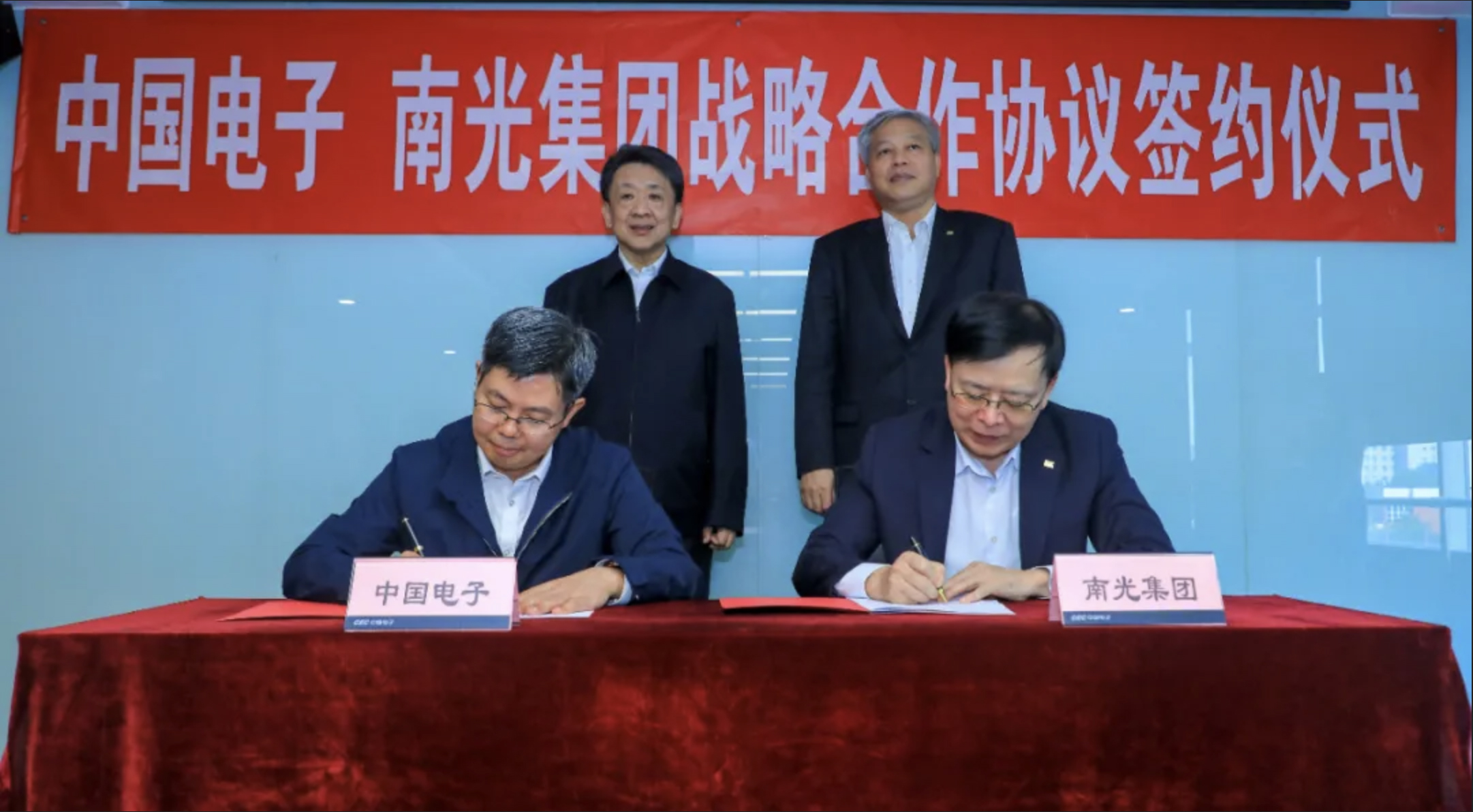 6177ec32d0cf8.jpg 6177ec32d0cf8.jpg