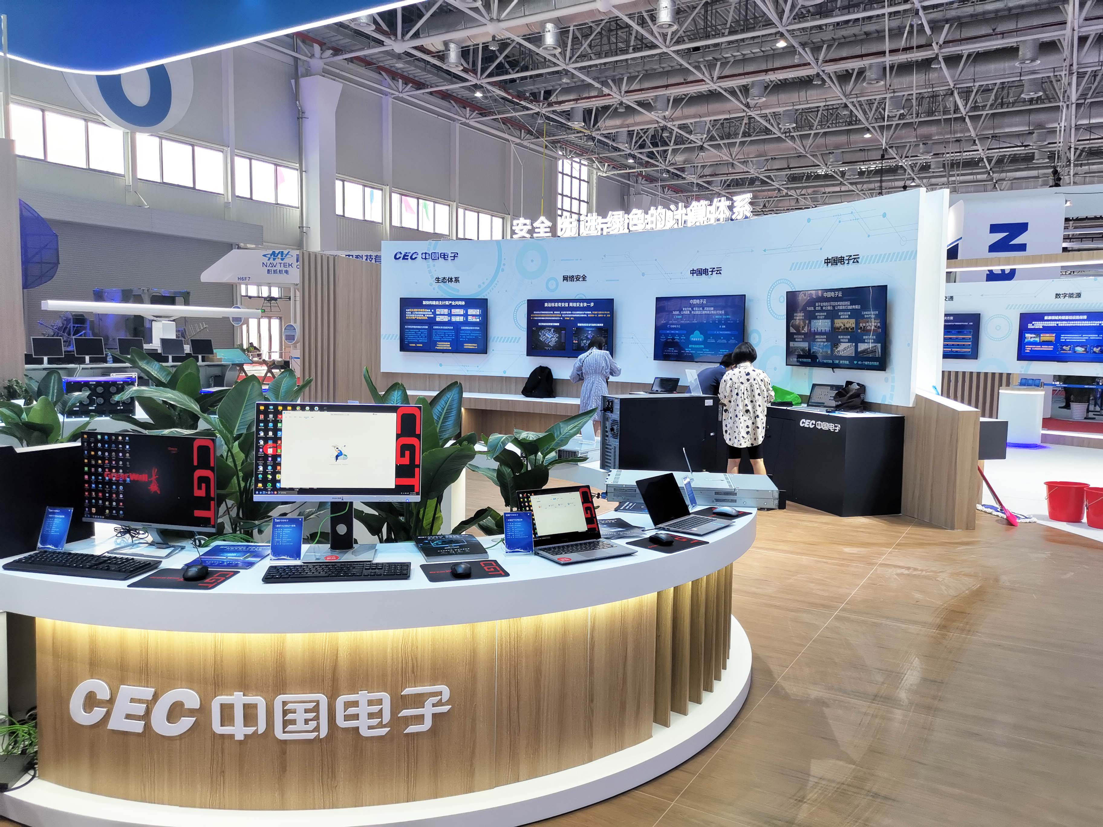 6177f83678357.jpg 6177f83678357.jpg